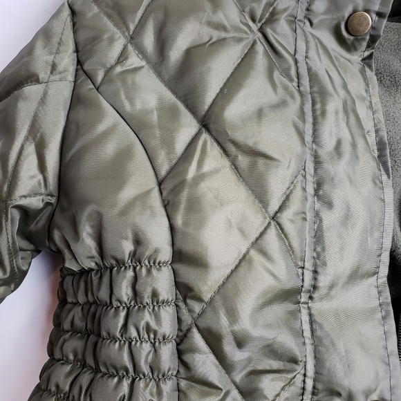 🚨SOLD🚨Winter Jacket - Picture 4 of 6